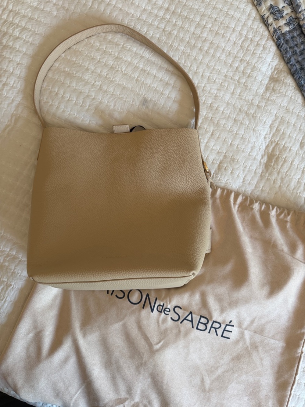 NEW MAISONdeSABRÉ Bucket Soft Tote